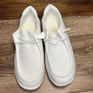 Look a Like Hey Dude